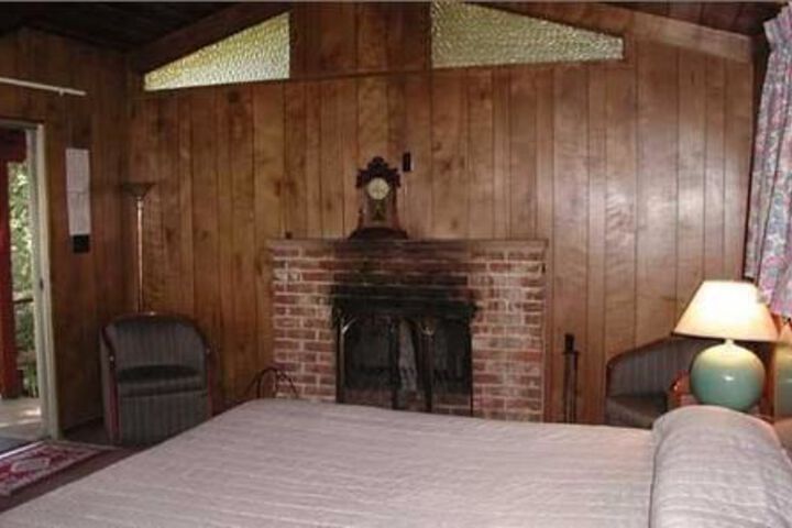 Room 19 of 44