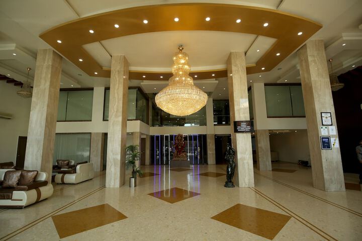 Hotel Interior 3 of 23
