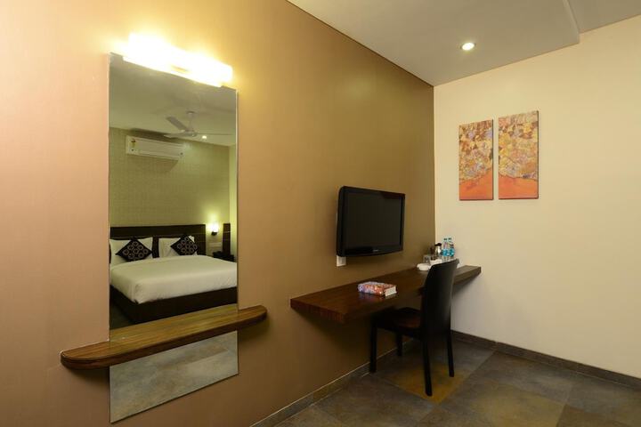 Room 15 of 45