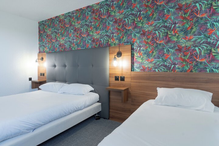 Room 20 of 44