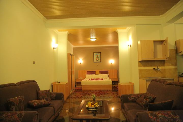 Room 9 of 61