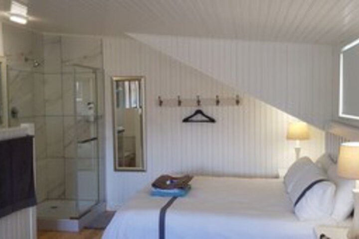 Room 12 of 29
