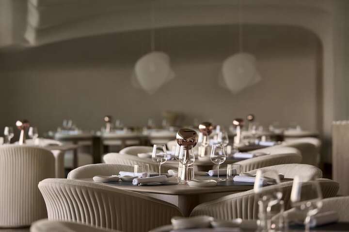 Dining 94 of 162