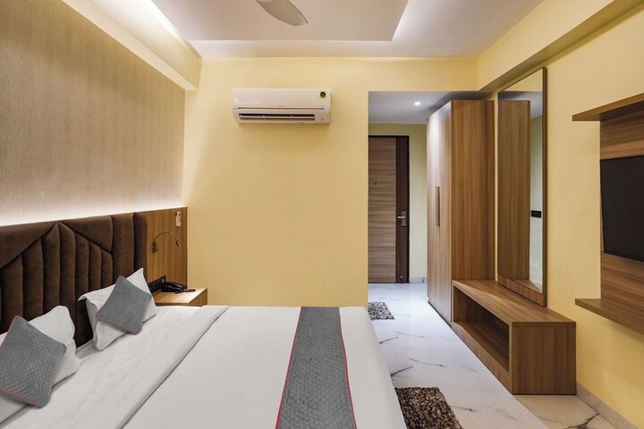 Room 28 of 57