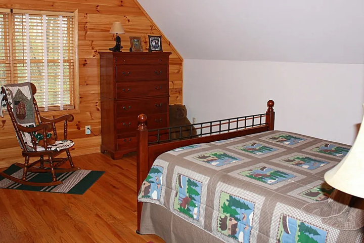 Room 5 of 15