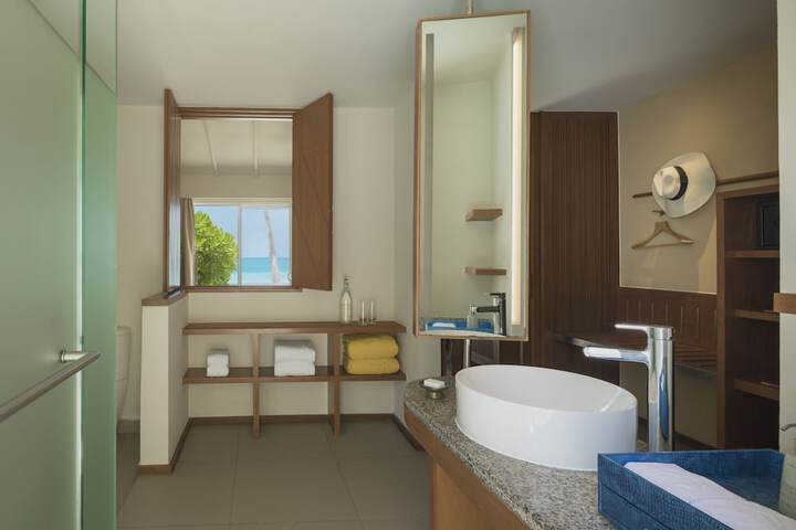 Room 49 of 259