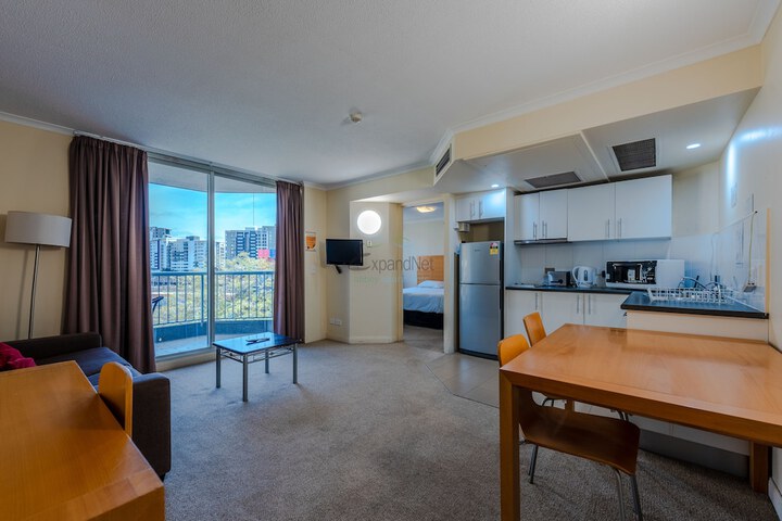 Room 22 of 48