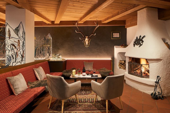 Hotel Interior 109 of 121