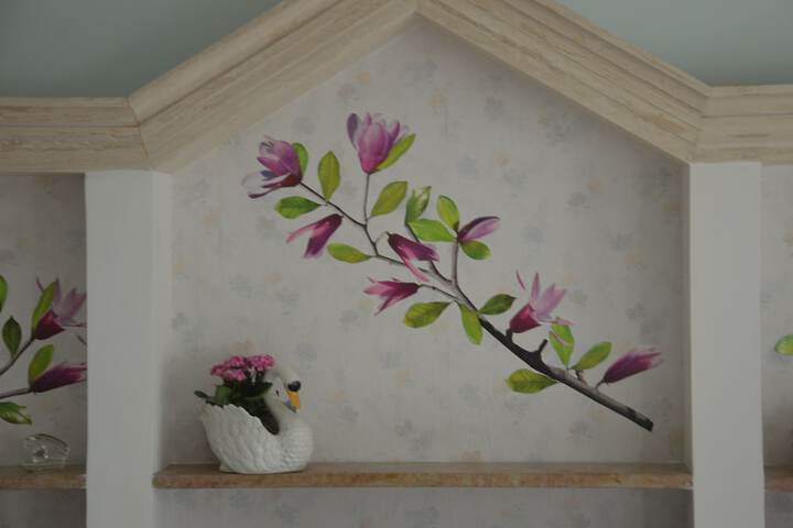 Room 15 of 19