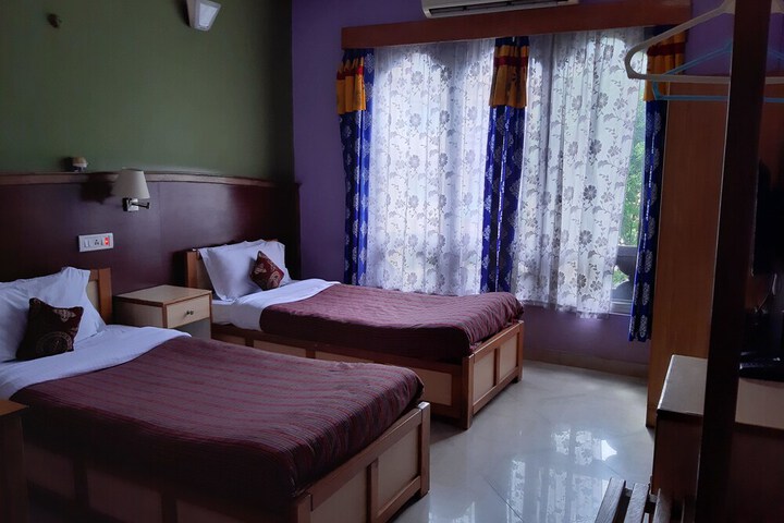 Room 14 of 44