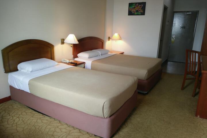 Room 21 of 64