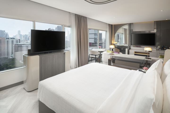 Room 26 of 113