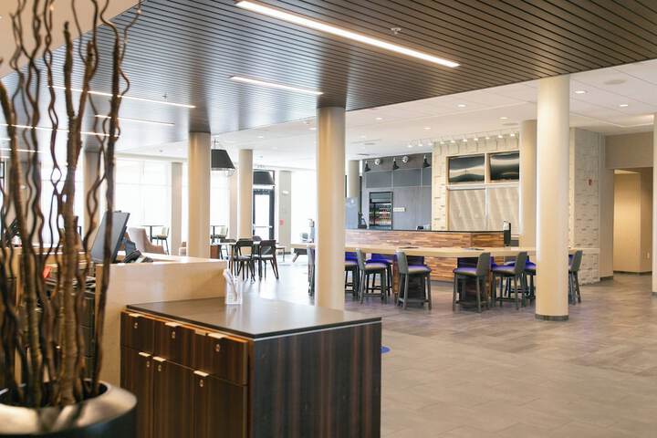 Hotel Interior 2 of 24