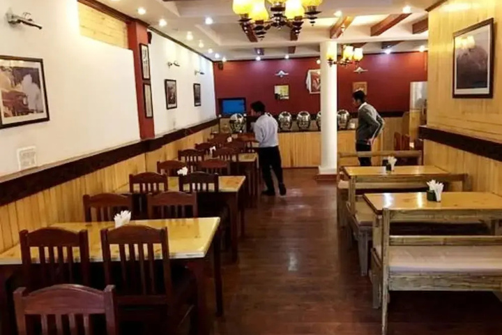 restaurant