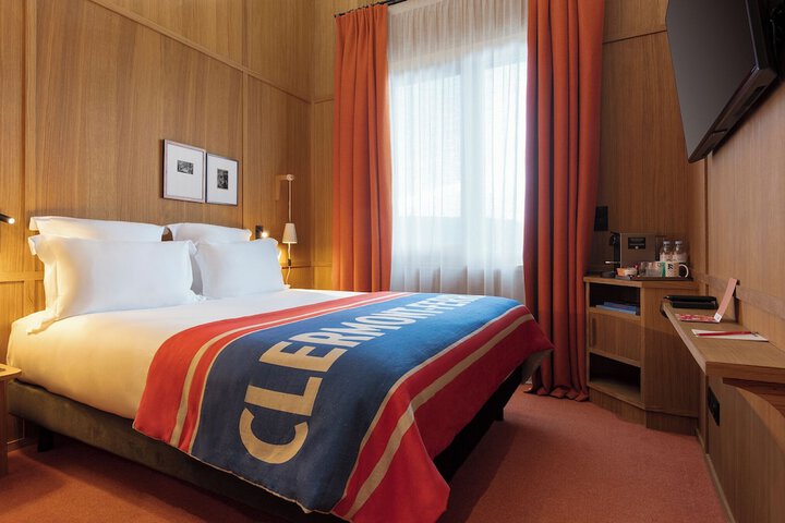 Room 19 of 71