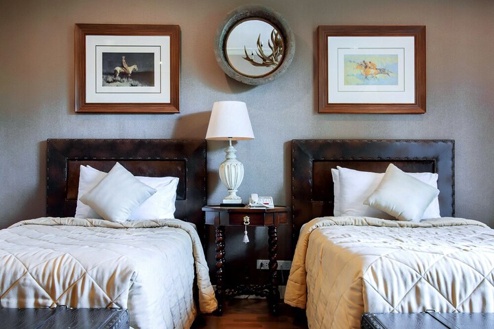 Room 20 of 228