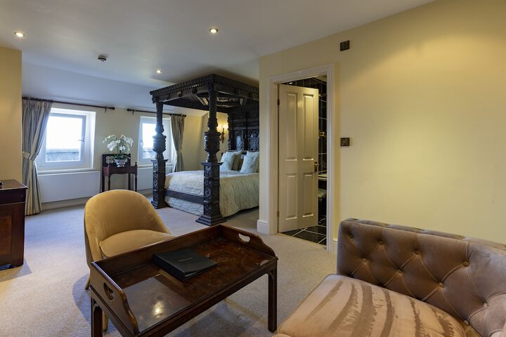 Room 75 of 141