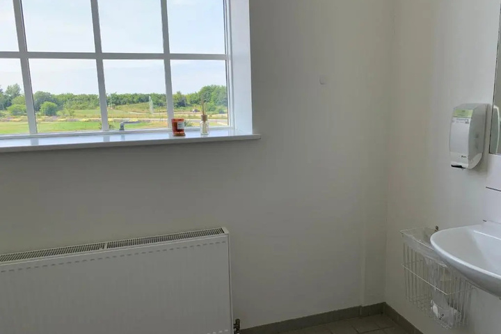 Room 7 of 13