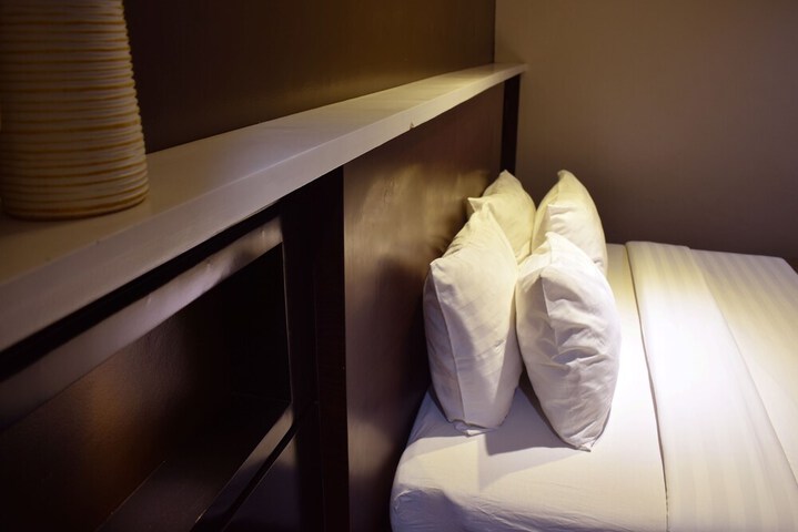Room 19 of 32