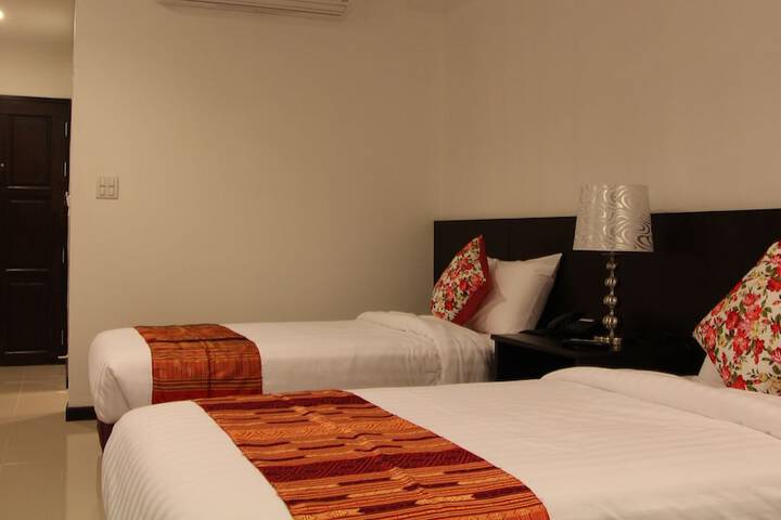 Room 9 of 45