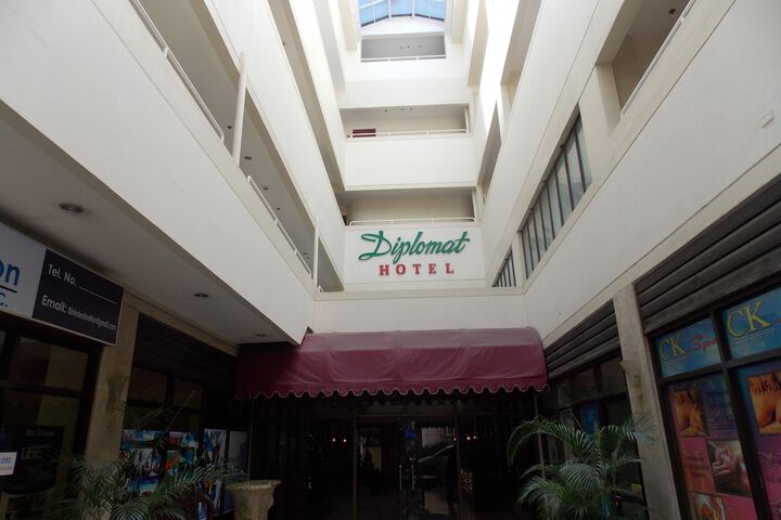 Hotel Exterior 57 of 60