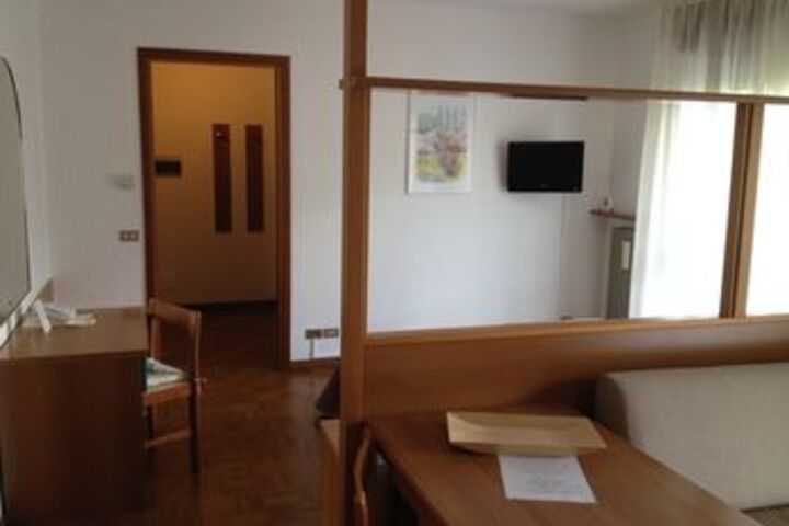 Inside Room Photo