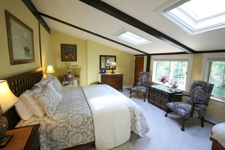 Room 5 of 32