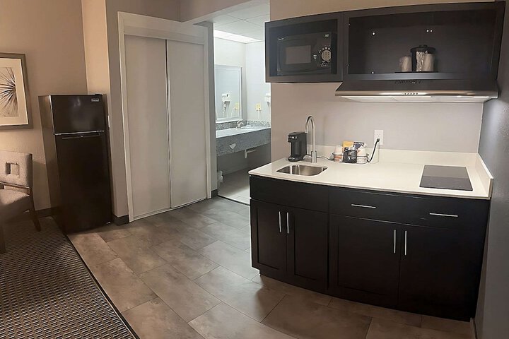 Room 7 of 7
