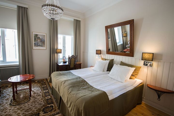 Room 21 of 60