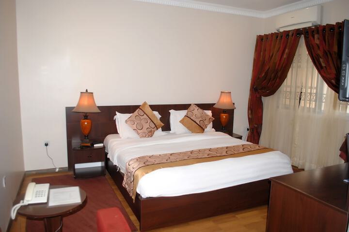 Room 7 of 57