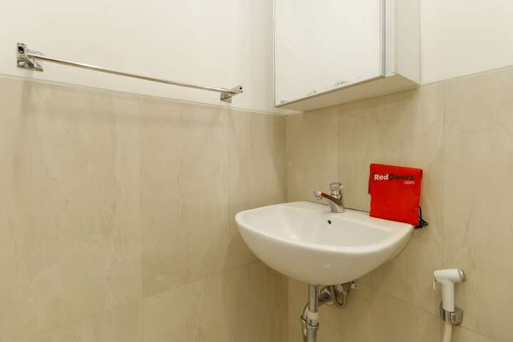 Room 7 of 15
