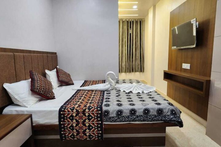 Room 14 of 35