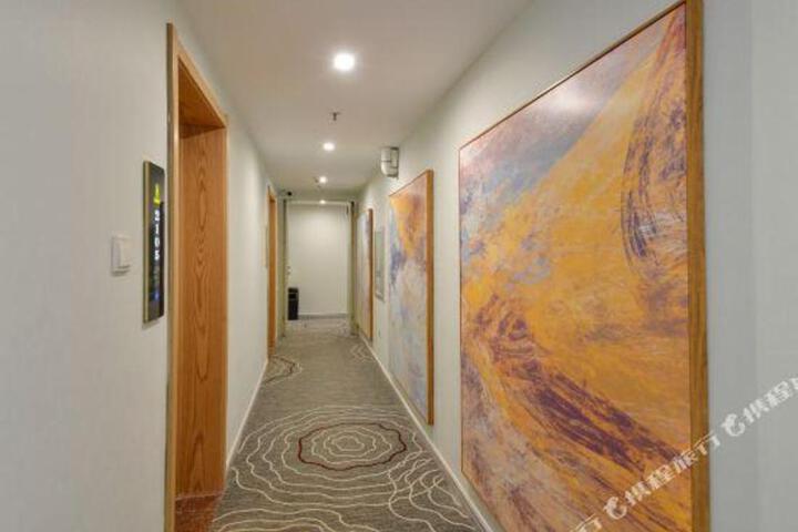 Super 8 Hotel (Anqiu Sanfu)