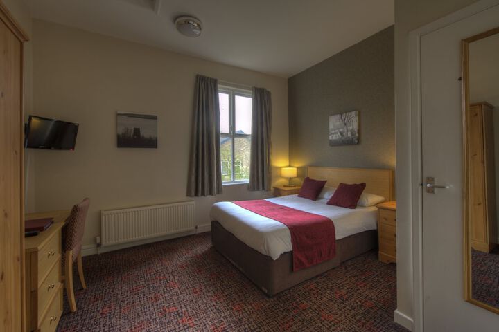 Room 9 of 60