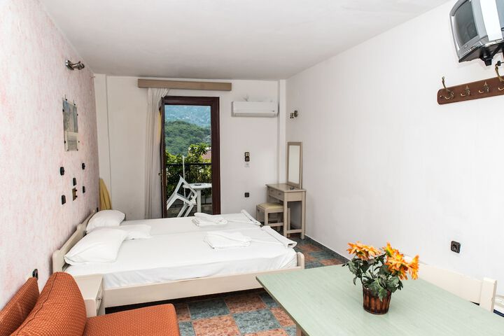 Room 5 of 29