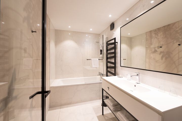 Clean Restrooms