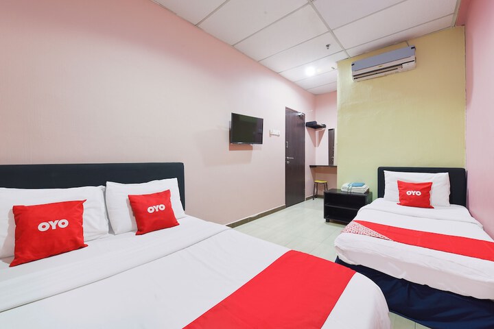 Room 30 of 41