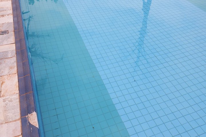 Pool 28 of 55