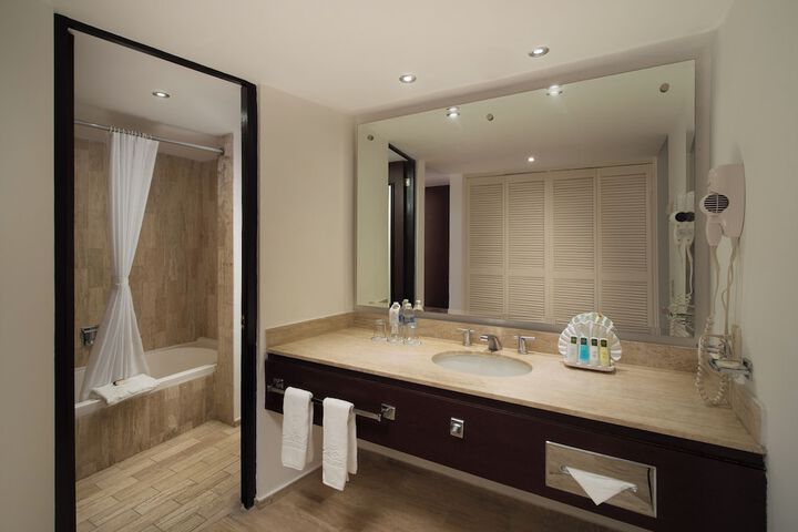 Bathroom Interior Photo