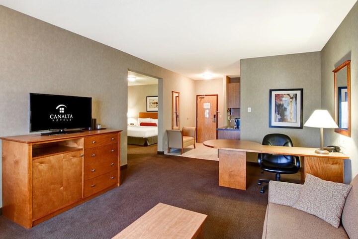 Room 16 of 96