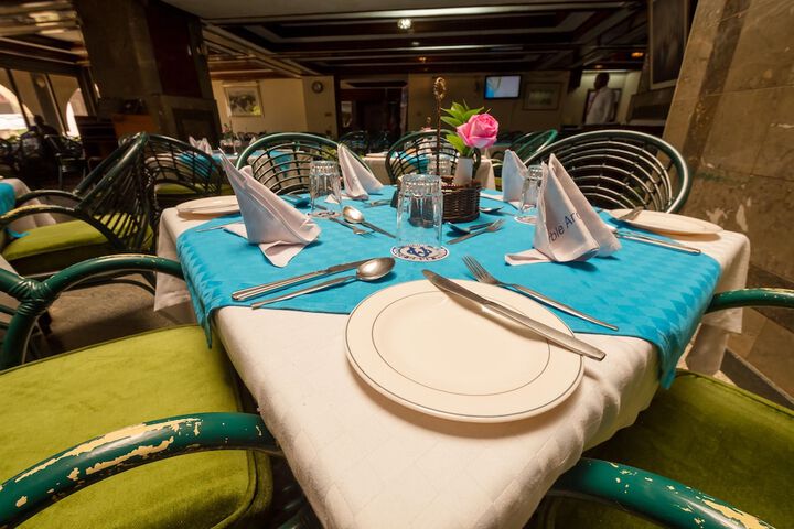 Dining 108 of 124