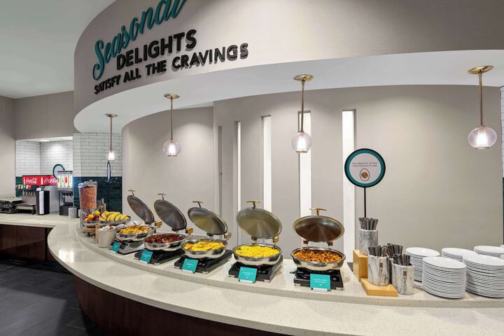 Breakfast area