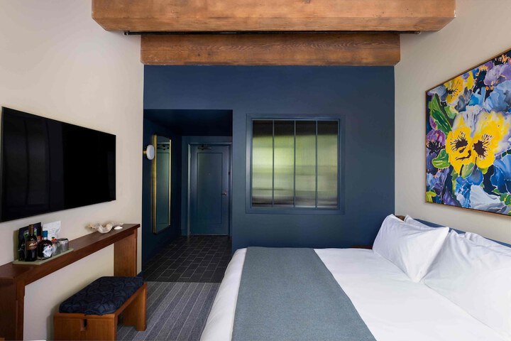 Room 22 of 70