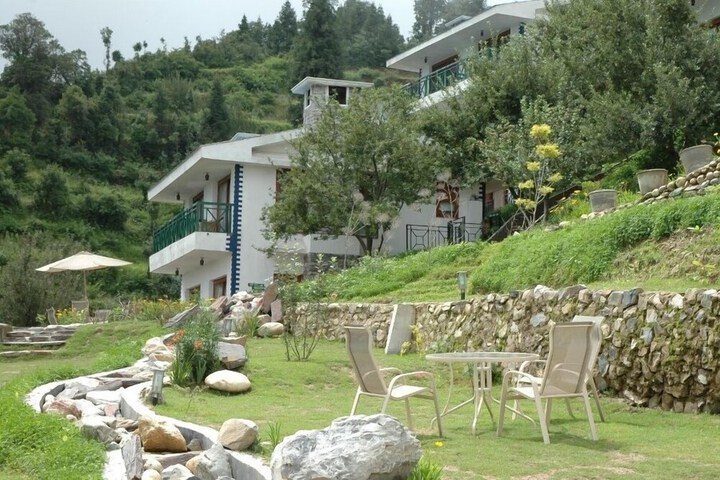 Hotel Exterior 72 of 85