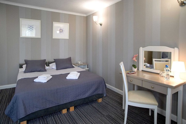 Room 14 of 75