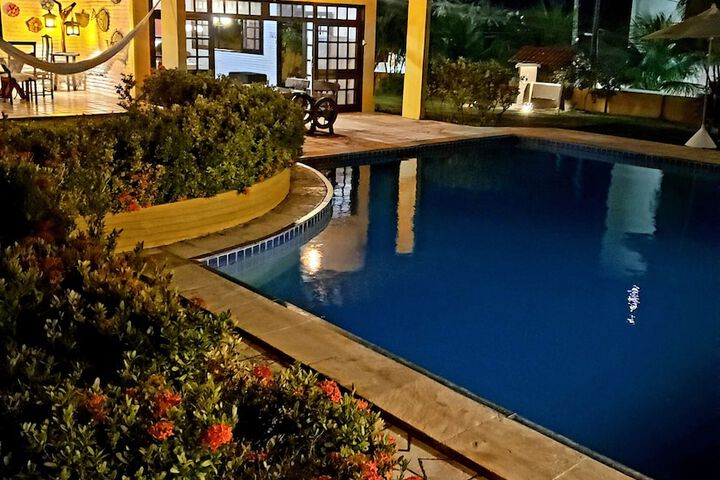 Pool 13 of 32