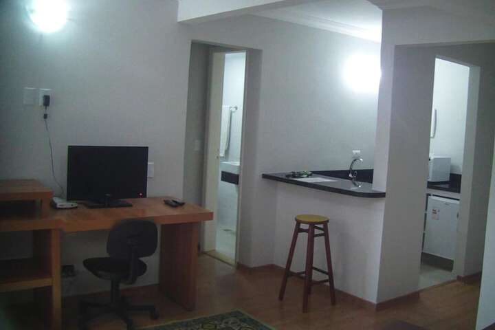 Room 11 of 30