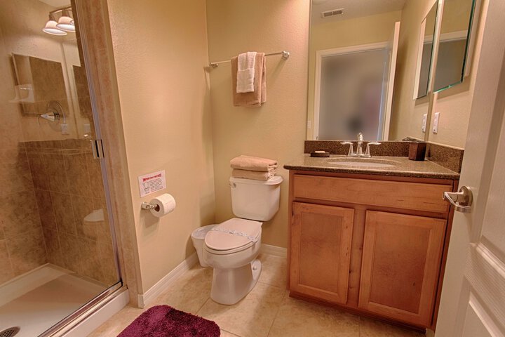 Room 203 of 414