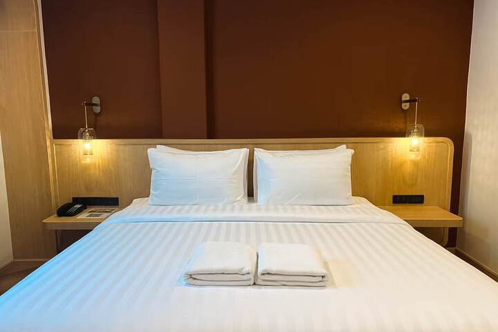 Room 15 of 31