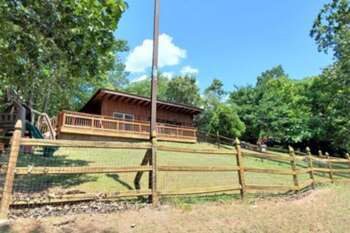 Property Grounds 38 of 50